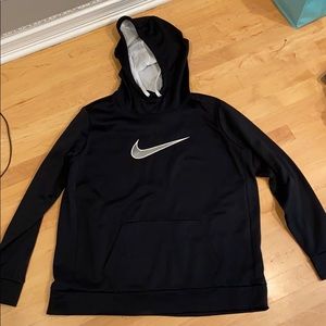 men’s Nike extra large sweatshirt